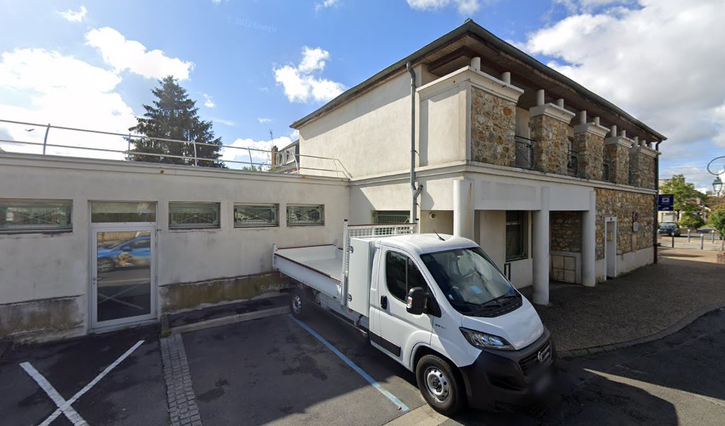 Retrouvez toutes les informations de contacts et horaires d&rsquo;ouverture pour La Poste BEAUCHAMP situé à Beauchamp dans le département Val-D&rsquo;Oise (95). Pour effectuer envoyer vos colis (colissimo, chronopost, suivi colis), une gestion bancaire (banque postal, French Bank), votre courrier (suivi [&hellip;]