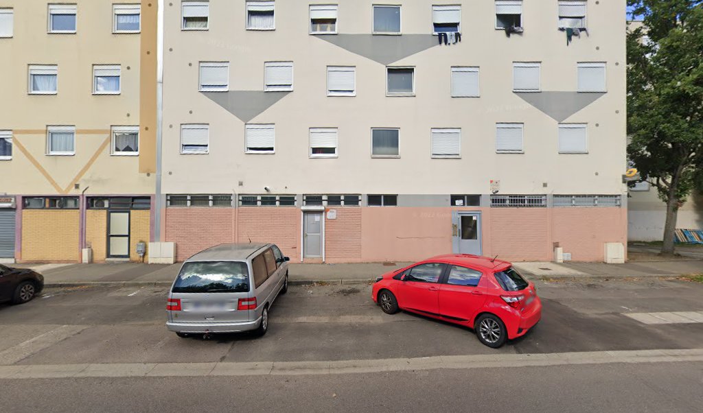 Retrouvez toutes les informations de contacts et horaires d&rsquo;ouverture pour La Poste Agence Communale FORBACH Mairie situé à Forbach dans le département Moselle (57). Pour effectuer envoyer vos colis (colissimo, chronopost, suivi colis), une gestion bancaire (banque postal, French Bank), [&hellip;]