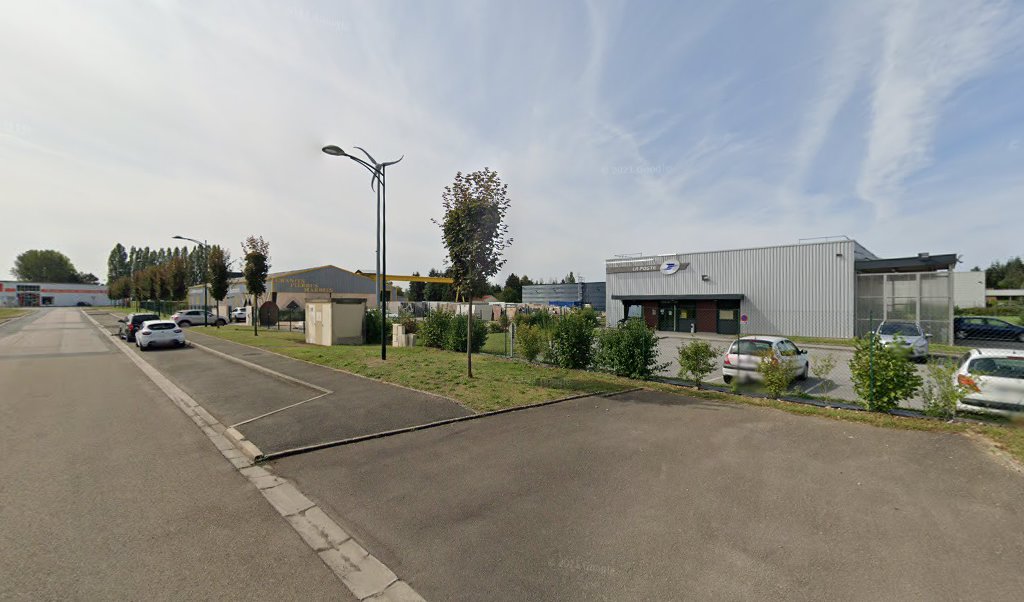 Retrouvez toutes les informations de contacts et horaires d&rsquo;ouverture pour La Poste Espace Clients Pro SENONCHES PDC1 situé à Senonches dans le département Eure-et-Loir (28). Pour effectuer envoyer vos colis (colissimo, chronopost, suivi colis), une gestion bancaire (banque postal, French [&hellip;]