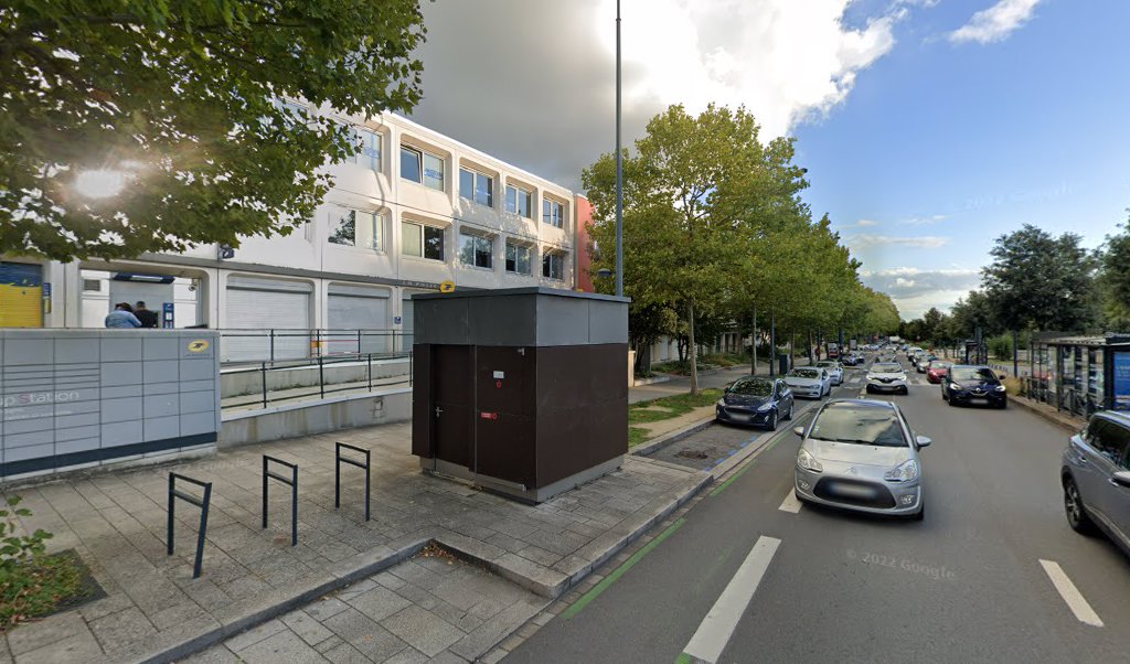 Retrouvez toutes les informations de contacts et horaires d&rsquo;ouverture pour La Poste Espace Clients Pro RENNES CRIMEE PDC1 situé à Rennes dans le département Ille-et-Vilaine (35). Pour effectuer envoyer vos colis (colissimo, chronopost, suivi colis), une gestion bancaire (banque postal, [&hellip;]