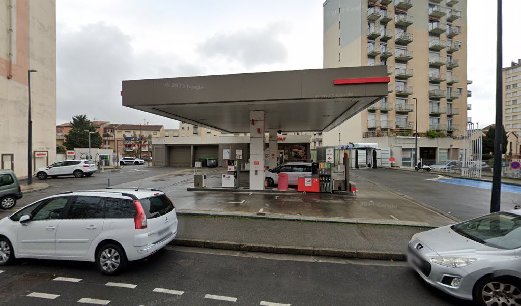 Retrouvez toutes les informations de contacts et horaires d&rsquo;ouverture pour Relais Pickup TOTAL TOULOUSE GRANDE BRETAGNE situé à Toulouse dans le département Haute-Garonne (31). Pour effectuer envoyer vos colis (colissimo, chronopost, suivi colis), une gestion bancaire (banque postal, French Bank), [&hellip;]