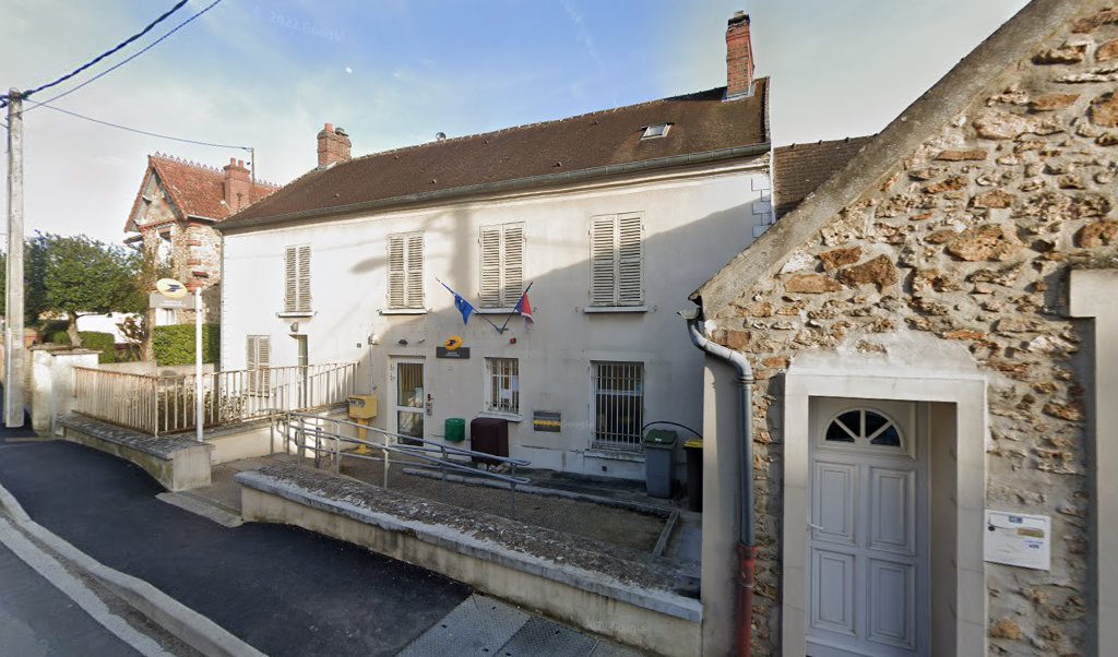 Retrouvez toutes les informations de contacts et horaires d&rsquo;ouverture pour La Poste Agence Communale OZOUER LE VOULGIS Mairie situé à Ozouer le voulgis dans le département Seine-et-Marne (77). Pour effectuer envoyer vos colis (colissimo, chronopost, suivi colis), une gestion bancaire [&hellip;]
