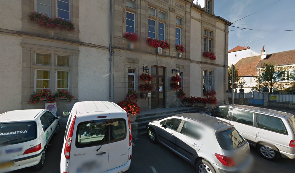 Retrouvez toutes les informations de contacts et horaires d&rsquo;ouverture pour La Poste Agence Communale MONTBOZON Mairie situé à Montbozon dans le département Haute-Saône (70). Pour effectuer envoyer vos colis (colissimo, chronopost, suivi colis), une gestion bancaire (banque postal, French Bank), [&hellip;]