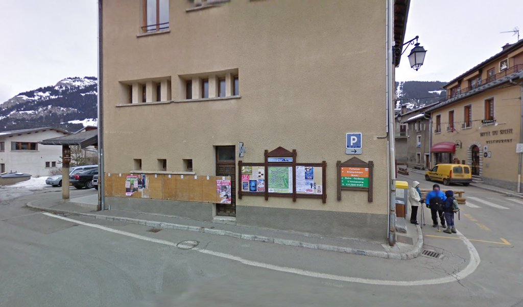 Retrouvez toutes les informations de contacts et horaires d&rsquo;ouverture pour La Poste Agence Communale AUSSOIS Mairie situé à Aussois dans le département Savoie (73). Pour effectuer envoyer vos colis (colissimo, chronopost, suivi colis), une gestion bancaire (banque postal, French Bank), [&hellip;]