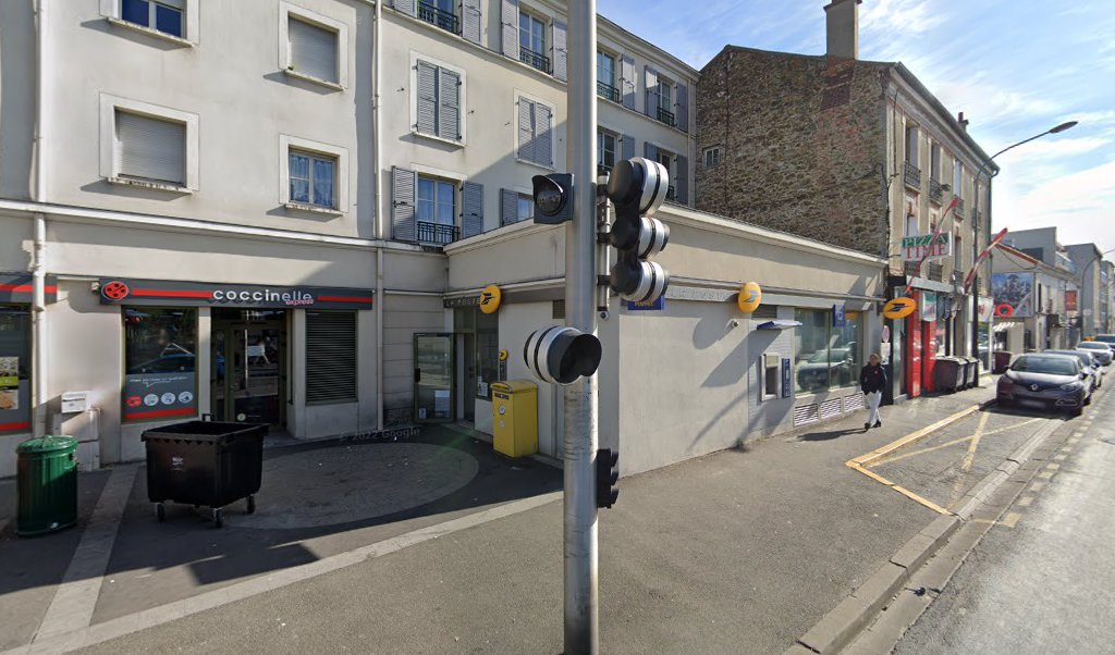 Retrouvez toutes les informations de contacts et horaires d&rsquo;ouverture pour La Poste VAUJOURS situé à Vaujours dans le département Seine-Saint-Denis (93). Pour effectuer envoyer vos colis (colissimo, chronopost, suivi colis), une gestion bancaire (banque postal, French Bank), votre courrier (suivi [&hellip;]