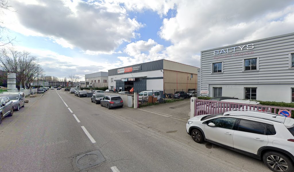 Retrouvez toutes les informations de contacts et horaires d&rsquo;ouverture pour Relais Pickup EUROREPAR DELUXEAUTO69 situé à Vaulx en velin dans le département Rhône (69). Pour effectuer envoyer vos colis (colissimo, chronopost, suivi colis), une gestion bancaire (banque postal, French Bank), [&hellip;]