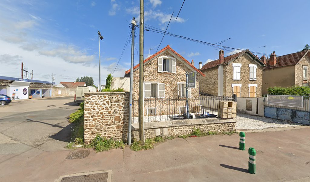 Retrouvez toutes les informations de contacts et horaires d&rsquo;ouverture pour Relais Pickup PERLE D O situé à Dammarie les lys dans le département Seine-et-Marne (77). Pour effectuer envoyer vos colis (colissimo, chronopost, suivi colis), une gestion bancaire (banque postal, French [&hellip;]