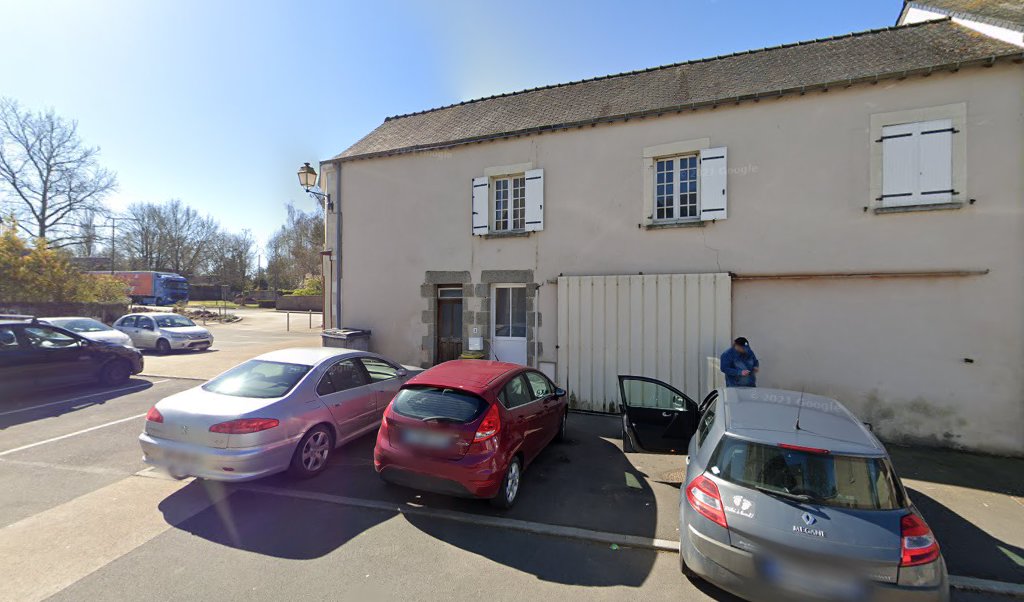 Retrouvez toutes les informations de contacts et horaires d&rsquo;ouverture pour La Poste Relais SOULGE SUR OUETTE situé à Soulge sur ouette dans le département Mayenne (53). Pour effectuer envoyer vos colis (colissimo, chronopost, suivi colis), une gestion bancaire (banque postal, [&hellip;]