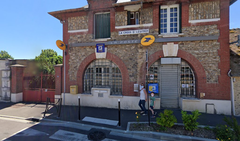 Retrouvez toutes les informations de contacts et horaires d&rsquo;ouverture pour La Poste LA CROIX ST LEUFROY situé à Clef vallee d eure dans le département Eure (27). Pour effectuer envoyer vos colis (colissimo, chronopost, suivi colis), une gestion bancaire (banque [&hellip;]