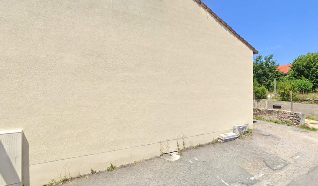 Retrouvez toutes les informations de contacts et horaires d&rsquo;ouverture pour La Poste Relais ST PRIEST SOUS AIXE situé à St priest sous aixe dans le département Haute-Vienne (87). Pour effectuer envoyer vos colis (colissimo, chronopost, suivi colis), une gestion bancaire [&hellip;]