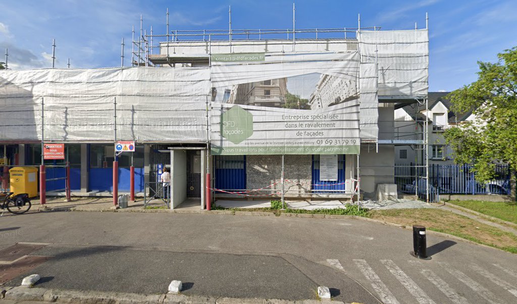 Retrouvez toutes les informations de contacts et horaires d&rsquo;ouverture pour La Poste MORSANG SUR ORGE situé à Morsang sur orge dans le département Essonne (91). Pour effectuer envoyer vos colis (colissimo, chronopost, suivi colis), une gestion bancaire (banque postal, French [&hellip;]