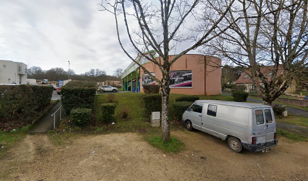 Retrouvez toutes les informations de contacts et horaires d&rsquo;ouverture pour Relais Pickup L ERMITE situé à St benoit dans le département Vienne (86). Pour effectuer envoyer vos colis (colissimo, chronopost, suivi colis), une gestion bancaire (banque postal, French Bank), votre [&hellip;]