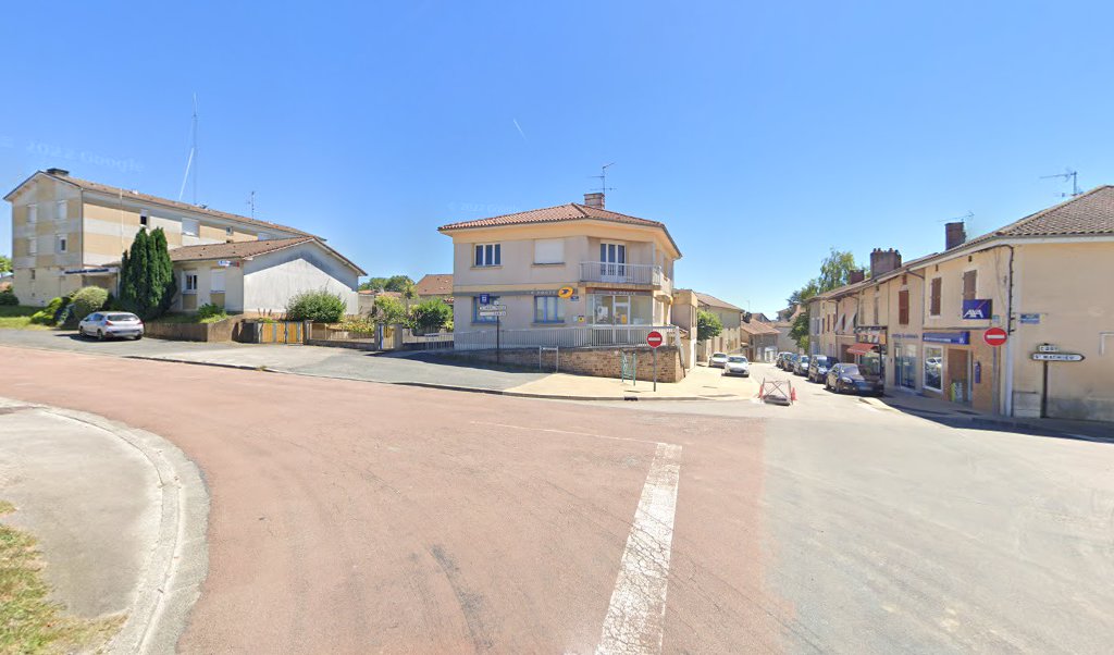 Retrouvez toutes les informations de contacts et horaires d&rsquo;ouverture pour La Poste ORADOUR SUR VAYRES situé à Oradour sur vayres dans le département Haute-Vienne (87). Pour effectuer envoyer vos colis (colissimo, chronopost, suivi colis), une gestion bancaire (banque postal, French [&hellip;]