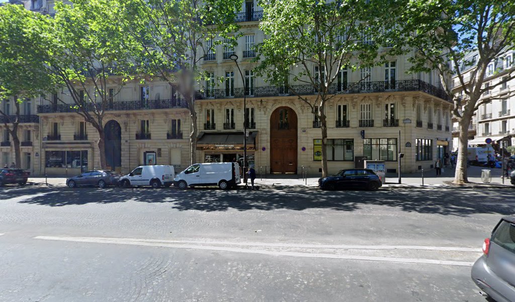Retrouvez toutes les informations de contacts et horaires d&rsquo;ouverture pour La Poste PARIS MONCEAU situé à Paris dans le département Paris (75). Pour effectuer envoyer vos colis (colissimo, chronopost, suivi colis), une gestion bancaire (banque postal, French Bank), votre courrier [&hellip;]