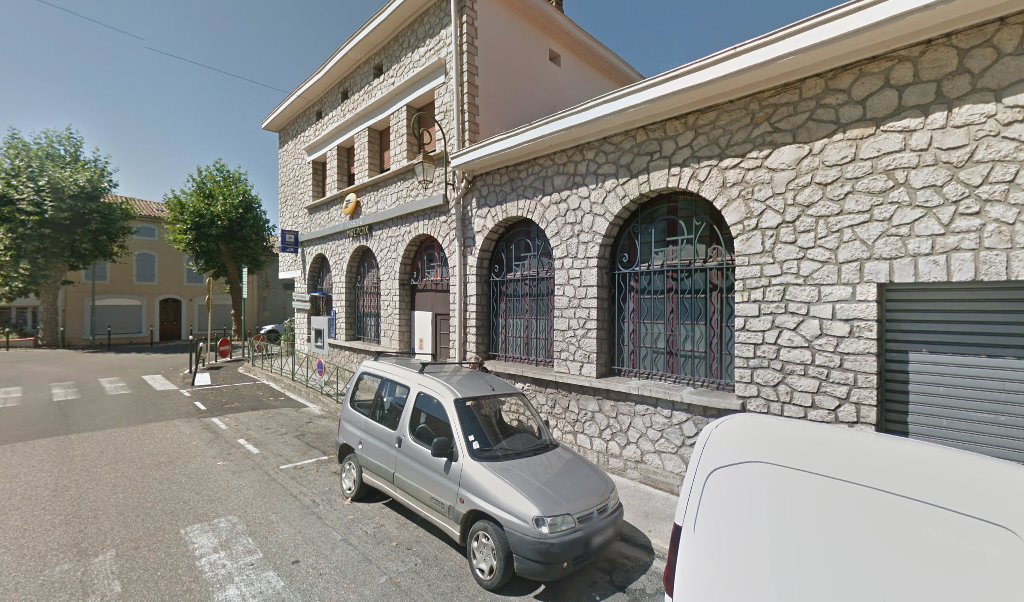Retrouvez toutes les informations de contacts et horaires d&rsquo;ouverture pour La Poste MIREPOIX situé à Mirepoix dans le département Ariège (09). Pour effectuer envoyer vos colis (colissimo, chronopost, suivi colis), une gestion bancaire (banque postal, French Bank), votre courrier (suivi [&hellip;]