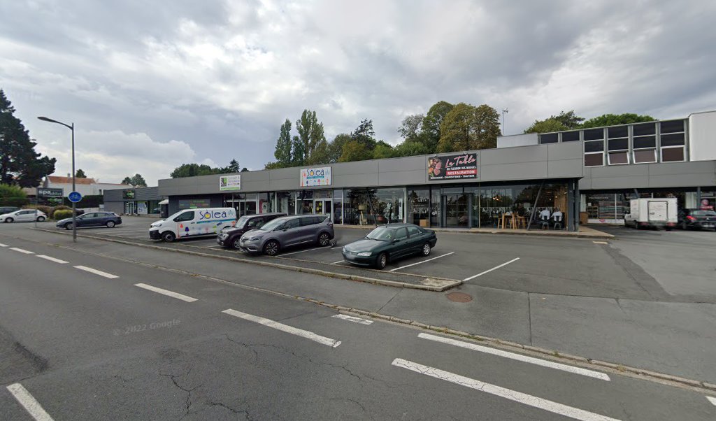 Retrouvez toutes les informations de contacts et horaires d&rsquo;ouverture pour Relais Pickup INFOREZO situé à Cholet dans le département Maine-et-Loire (49). Pour effectuer envoyer vos colis (colissimo, chronopost, suivi colis), une gestion bancaire (banque postal, French Bank), votre courrier (suivi [&hellip;]