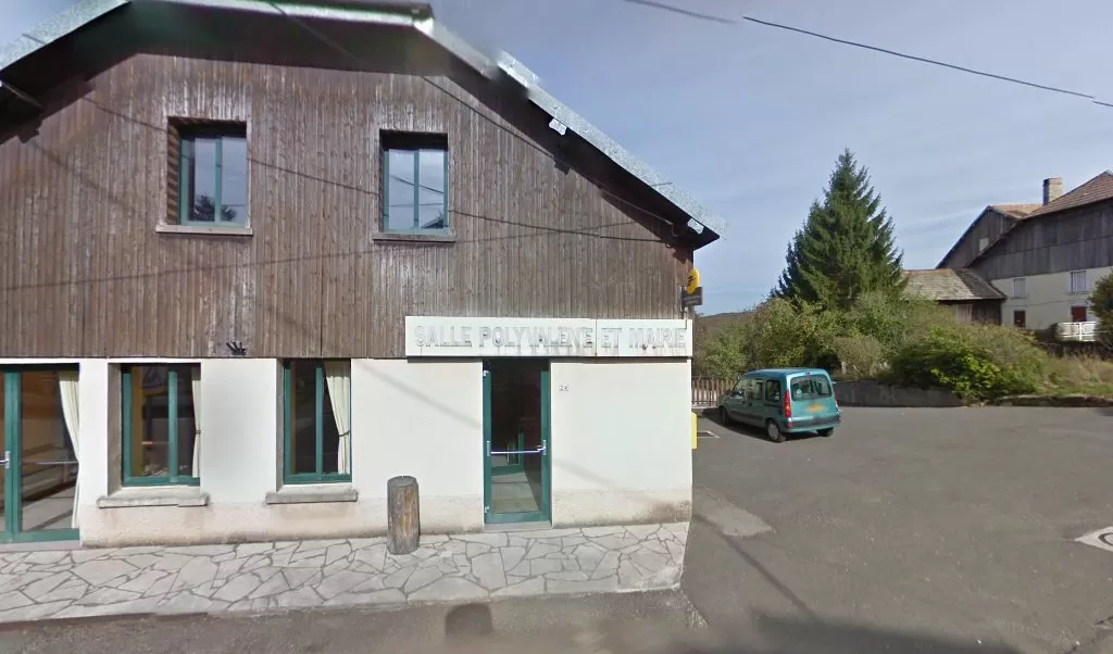 Retrouvez toutes les informations de contacts et horaires d&rsquo;ouverture pour La Poste Agence Communale VELLEVANS Mairie situé à Vellevans dans le département Doubs (25). Pour effectuer envoyer vos colis (colissimo, chronopost, suivi colis), une gestion bancaire (banque postal, French Bank), [&hellip;]