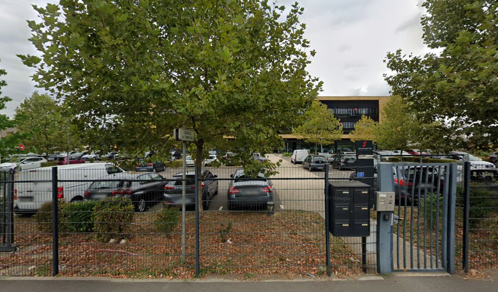 Retrouvez toutes les informations de contacts et horaires d&rsquo;ouverture pour La Poste Espace Clients Pro CRETEIL POMPADOUR PPDC situé à Creteil dans le département Val-de-Marne (94). Pour effectuer envoyer vos colis (colissimo, chronopost, suivi colis), une gestion bancaire (banque postal, [&hellip;]
