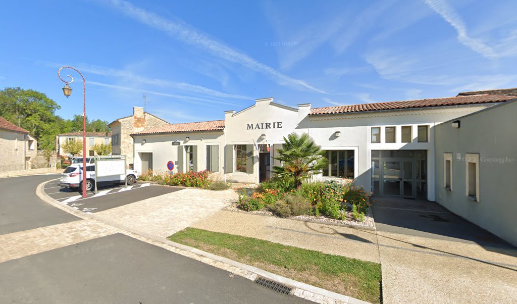 Retrouvez toutes les informations de contacts et horaires d&rsquo;ouverture pour La Poste Agence Communale MONTPEYROUX Mairie situé à Montpeyroux dans le département Dordogne (24). Pour effectuer envoyer vos colis (colissimo, chronopost, suivi colis), une gestion bancaire (banque postal, French Bank), [&hellip;]