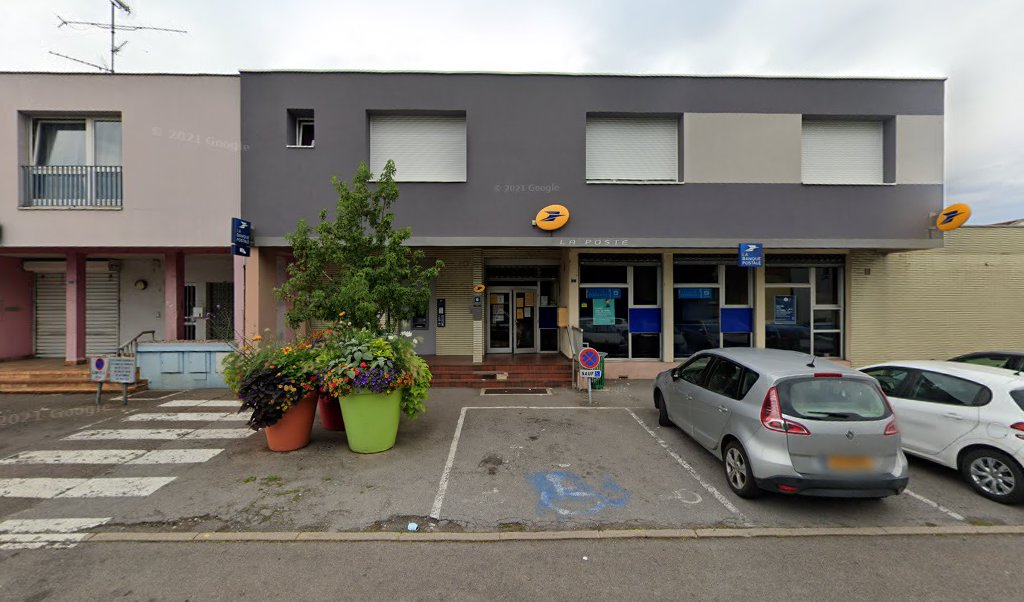 Retrouvez toutes les informations de contacts et horaires d&rsquo;ouverture pour La Poste FLORANGE situé à Florange dans le département Moselle (57). Pour effectuer envoyer vos colis (colissimo, chronopost, suivi colis), une gestion bancaire (banque postal, French Bank), votre courrier (suivi [&hellip;]