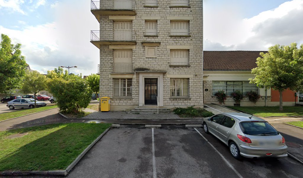 Retrouvez toutes les informations de contacts et horaires d&rsquo;ouverture pour La Poste LES NOES PRES TROYES situé à Les noes pres troyes dans le département Aube (10). Pour effectuer envoyer vos colis (colissimo, chronopost, suivi colis), une gestion bancaire (banque [&hellip;]