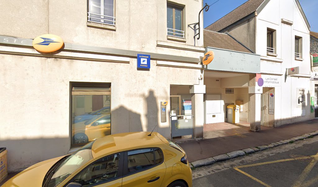 Retrouvez toutes les informations de contacts et horaires d&rsquo;ouverture pour La Poste ETRECHY situé à Etrechy dans le département Essonne (91). Pour effectuer envoyer vos colis (colissimo, chronopost, suivi colis), une gestion bancaire (banque postal, French Bank), votre courrier (suivi [&hellip;]