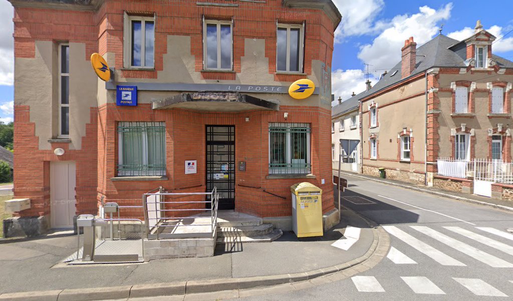 Retrouvez toutes les informations de contacts et horaires d&rsquo;ouverture pour La Poste DROUE situé à Droue dans le département Loir-et-Cher (41). Pour effectuer envoyer vos colis (colissimo, chronopost, suivi colis), une gestion bancaire (banque postal, French Bank), votre courrier (suivi [&hellip;]