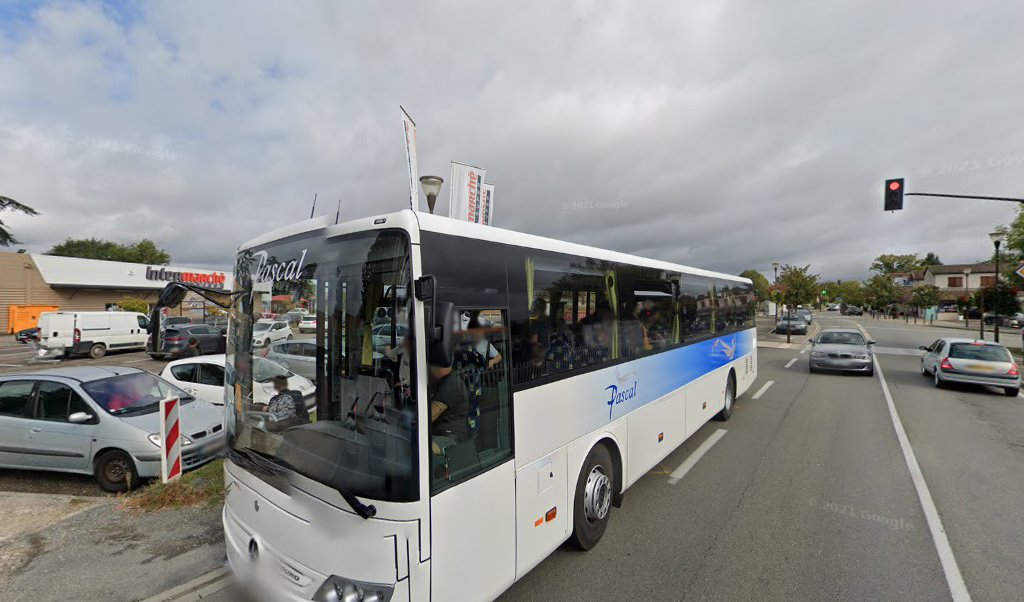 Retrouvez toutes les informations de contacts et horaires d&rsquo;ouverture pour La Poste Agence Communale ROQUEFORT Mairie situé à Roquefort dans le département Lot-et-Garonne (47). Pour effectuer envoyer vos colis (colissimo, chronopost, suivi colis), une gestion bancaire (banque postal, French Bank), [&hellip;]