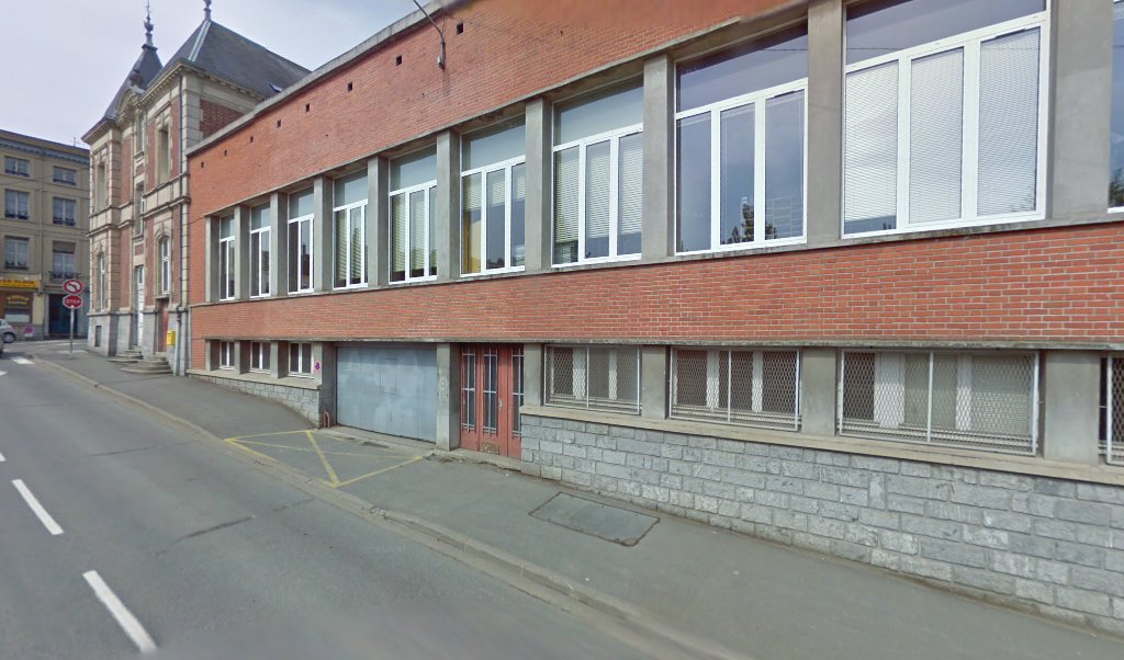 Retrouvez toutes les informations de contacts et horaires d&rsquo;ouverture pour La Poste GIVET situé à Givet dans le département Ardennes (08). Pour effectuer envoyer vos colis (colissimo, chronopost, suivi colis), une gestion bancaire (banque postal, French Bank), votre courrier (suivi [&hellip;]