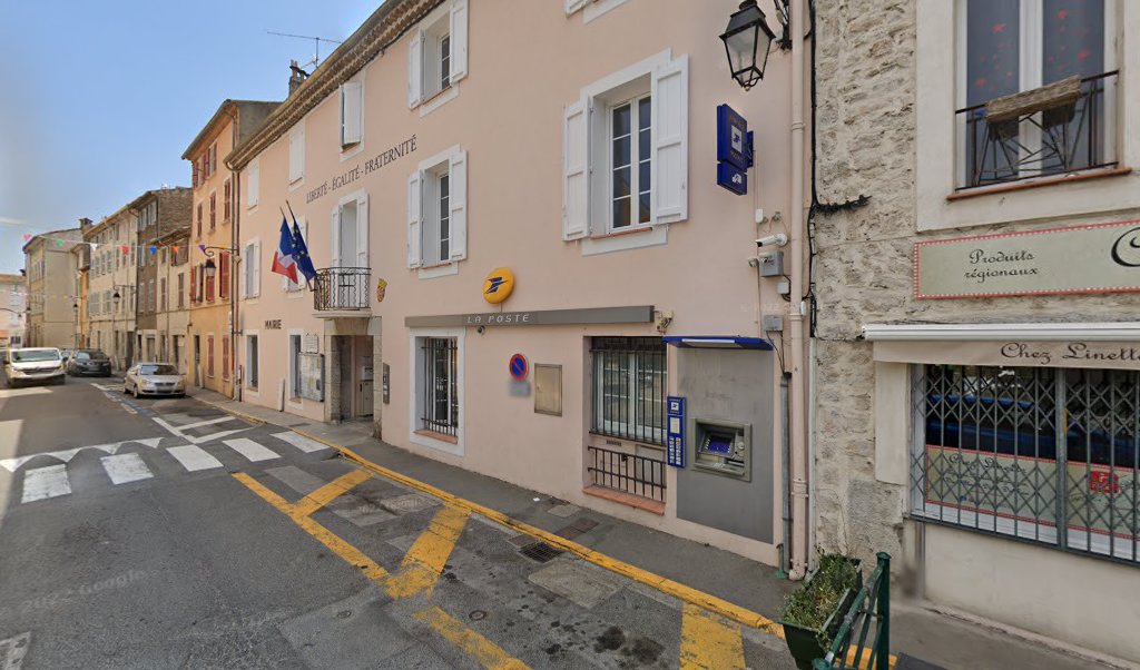 Retrouvez toutes les informations de contacts et horaires d&rsquo;ouverture pour La Poste TRANS EN PROVENCE situé à Trans en provence dans le département Var (83). Pour effectuer envoyer vos colis (colissimo, chronopost, suivi colis), une gestion bancaire (banque postal, French [&hellip;]