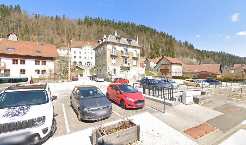 Retrouvez toutes les informations de contacts et horaires d&rsquo;ouverture pour La Poste Agence Communale LES GRAS Mairie situé à Les gras dans le département Doubs (25). Pour effectuer envoyer vos colis (colissimo, chronopost, suivi colis), une gestion bancaire (banque postal, [&hellip;]