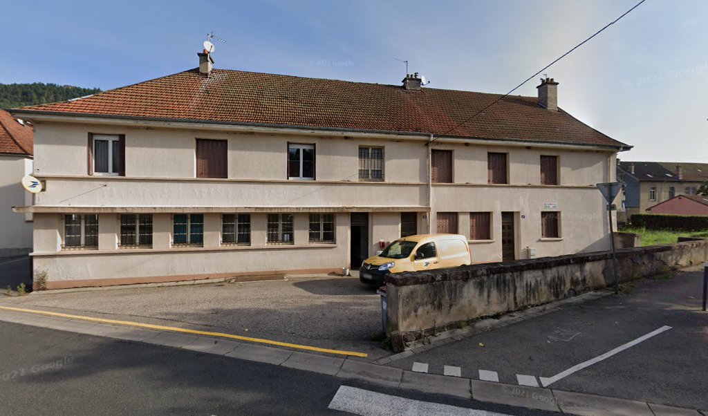 Retrouvez toutes les informations de contacts et horaires d&rsquo;ouverture pour La Poste MOYENMOUTIER situé à Moyenmoutier dans le département Vosges (88). Pour effectuer envoyer vos colis (colissimo, chronopost, suivi colis), une gestion bancaire (banque postal, French Bank), votre courrier (suivi [&hellip;]