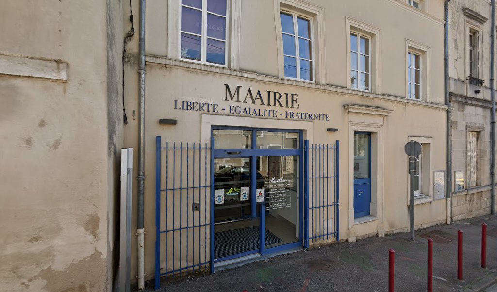 Retrouvez toutes les informations de contacts et horaires d&rsquo;ouverture pour La Poste Agence Communale FOUG MAIRIE situé à Foug dans le département Meurthe-et-Moselle (54). Pour effectuer envoyer vos colis (colissimo, chronopost, suivi colis), une gestion bancaire (banque postal, French Bank), [&hellip;]