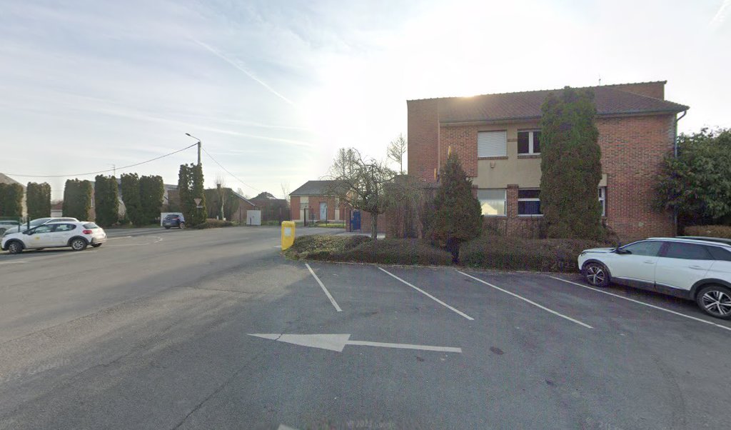 Retrouvez toutes les informations de contacts et horaires d&rsquo;ouverture pour La Poste BEAUMETZ LES LOGES situé à Beaumetz les loges dans le département Pas-de-Calais (62). Pour effectuer envoyer vos colis (colissimo, chronopost, suivi colis), une gestion bancaire (banque postal, French [&hellip;]