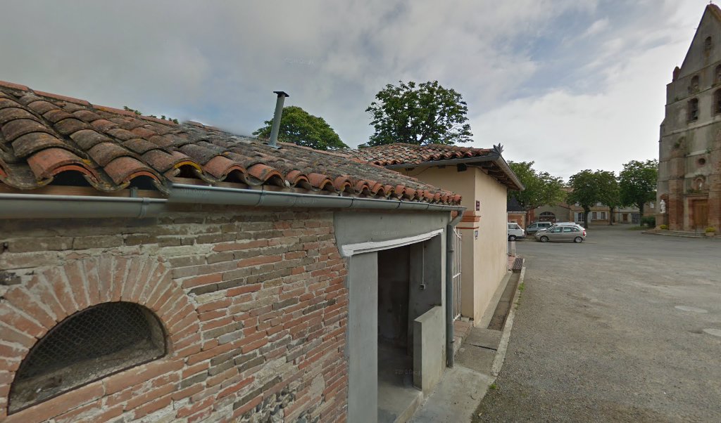 Retrouvez toutes les informations de contacts et horaires d&rsquo;ouverture pour La Poste Agence Communale LE BURGAUD Mairie situé à Le burgaud dans le département Haute-Garonne (31). Pour effectuer envoyer vos colis (colissimo, chronopost, suivi colis), une gestion bancaire (banque postal, [&hellip;]