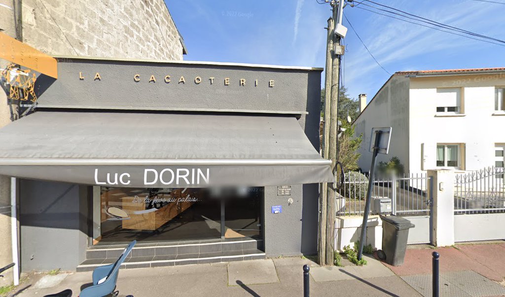 Retrouvez toutes les informations de contacts et horaires d&rsquo;ouverture pour Relais Pickup CAUDERAN LUC DORIN LA CACAOTERIE situé à Bordeaux dans le département Gironde (33). Pour effectuer envoyer vos colis (colissimo, chronopost, suivi colis), une gestion bancaire (banque postal, French [&hellip;]