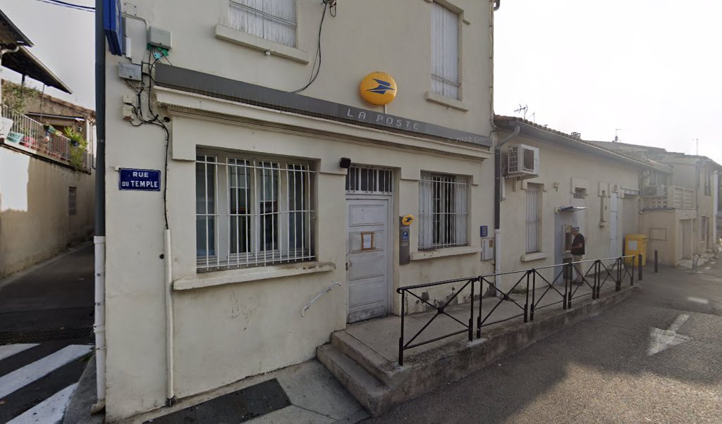 Retrouvez toutes les informations de contacts et horaires d&rsquo;ouverture pour La Poste NIMES ST CESAIRE situé à Nimes dans le département Gard (30). Pour effectuer envoyer vos colis (colissimo, chronopost, suivi colis), une gestion bancaire (banque postal, French Bank), votre [&hellip;]