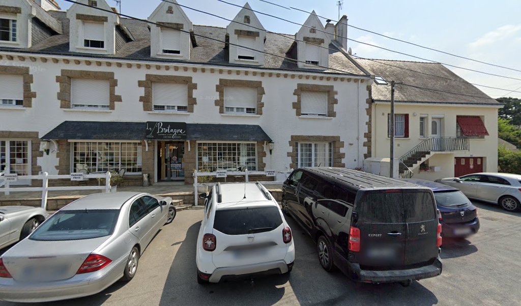 Retrouvez toutes les informations de contacts et horaires d&rsquo;ouverture pour Relais Pickup TABAC LE BRETAGNE situé à Asserac dans le département Loire-Atlantique (44). Pour effectuer envoyer vos colis (colissimo, chronopost, suivi colis), une gestion bancaire (banque postal, French Bank), votre [&hellip;]