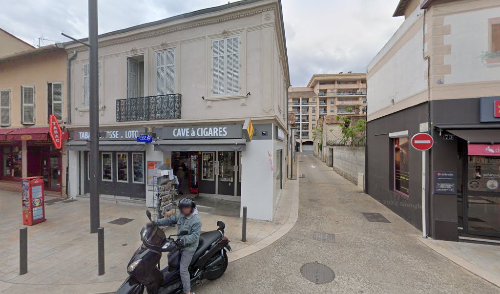 Retrouvez toutes les informations de contacts et horaires d&rsquo;ouverture pour Relais Pickup MULTI TABAC PRESSE situé à Cannes dans le département Alpes-Maritimes (06). Pour effectuer envoyer vos colis (colissimo, chronopost, suivi colis), une gestion bancaire (banque postal, French Bank), votre [&hellip;]