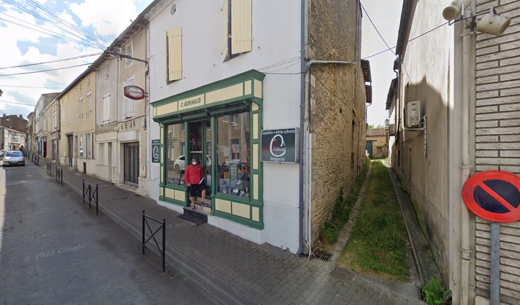 Retrouvez toutes les informations de contacts et horaires d&rsquo;ouverture pour Relais Pickup EI CECILE AUBINAUD situé à Ruffec dans le département Charente (16). Pour effectuer envoyer vos colis (colissimo, chronopost, suivi colis), une gestion bancaire (banque postal, French Bank), votre [&hellip;]
