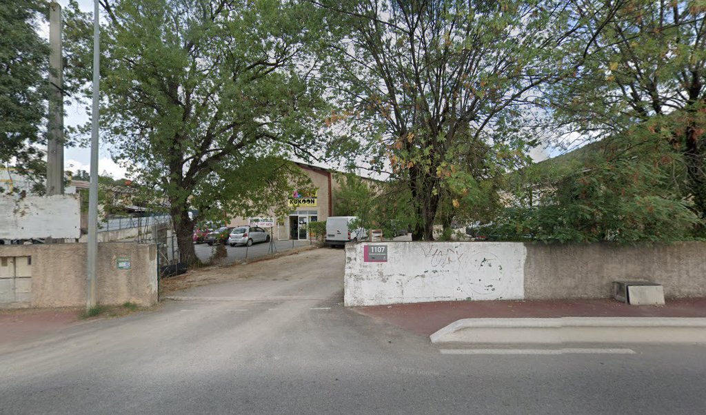 Retrouvez toutes les informations de contacts et horaires d&rsquo;ouverture pour Relais Pickup KOKOON situé à Draguignan dans le département Var (83). Pour effectuer envoyer vos colis (colissimo, chronopost, suivi colis), une gestion bancaire (banque postal, French Bank), votre courrier (suivi [&hellip;]