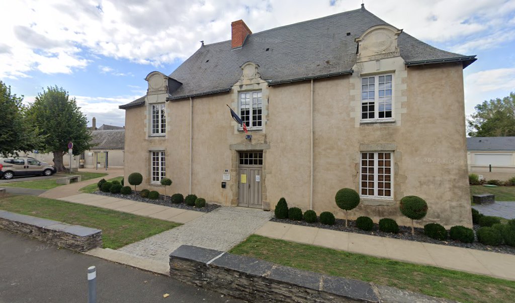 Retrouvez toutes les informations de contacts et horaires d&rsquo;ouverture pour La Poste Agence Communale LA POUEZE AP MAIRIE situé à Erdre en anjou dans le département Maine-et-Loire (49). Pour effectuer envoyer vos colis (colissimo, chronopost, suivi colis), une gestion bancaire [&hellip;]