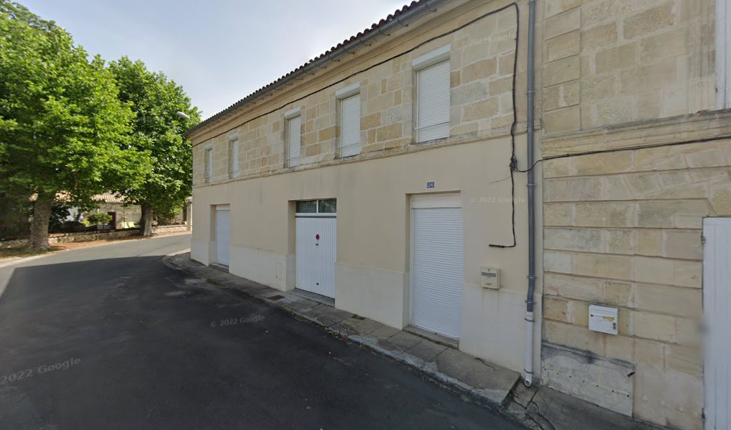 Retrouvez toutes les informations de contacts et horaires d&rsquo;ouverture pour La Poste SAINT SAVIN situé à St savin dans le département Gironde (33). Pour effectuer envoyer vos colis (colissimo, chronopost, suivi colis), une gestion bancaire (banque postal, French Bank), votre [&hellip;]