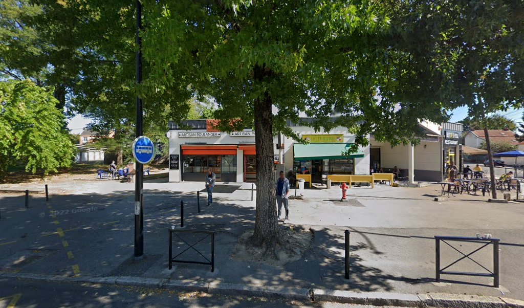 Retrouvez toutes les informations de contacts et horaires d&rsquo;ouverture pour La Poste Relais NANTES TERTRE situé à Nantes dans le département Loire-Atlantique (44). Pour effectuer envoyer vos colis (colissimo, chronopost, suivi colis), une gestion bancaire (banque postal, French Bank), votre [&hellip;]