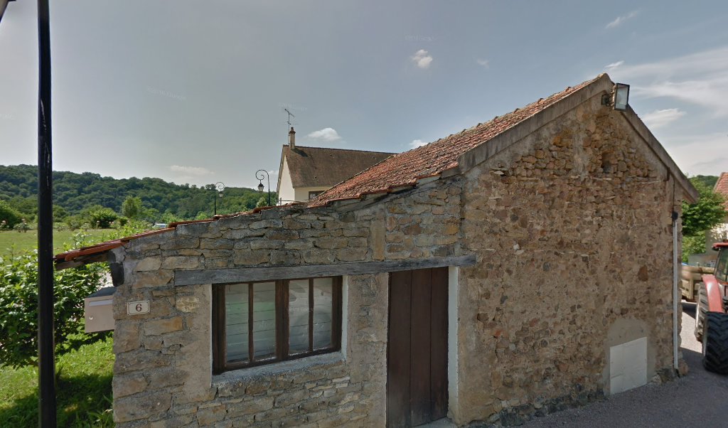 Retrouvez toutes les informations de contacts et horaires d&rsquo;ouverture pour La Poste Agence Communale DOMECY SUR CURE Mairie situé à Domecy sur cure dans le département Yonne (89). Pour effectuer envoyer vos colis (colissimo, chronopost, suivi colis), une gestion bancaire [&hellip;]