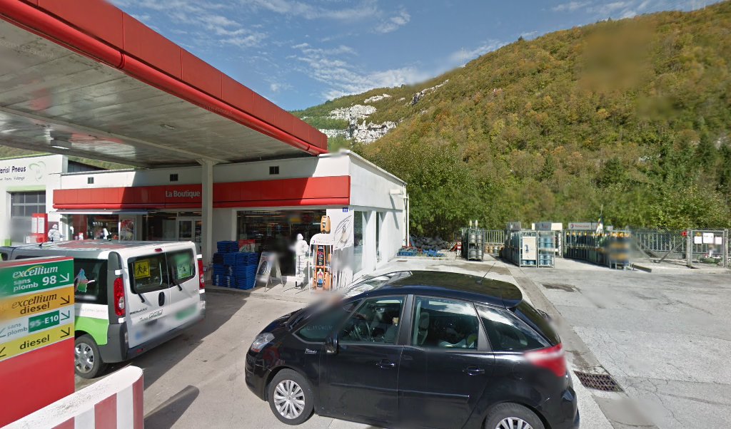 Retrouvez toutes les informations de contacts et horaires d&rsquo;ouverture pour Relais Pickup STATION TOTAL situé à Saint-claude dans le département Jura (39). Pour effectuer envoyer vos colis (colissimo, chronopost, suivi colis), une gestion bancaire (banque postal, French Bank), votre courrier [&hellip;]
