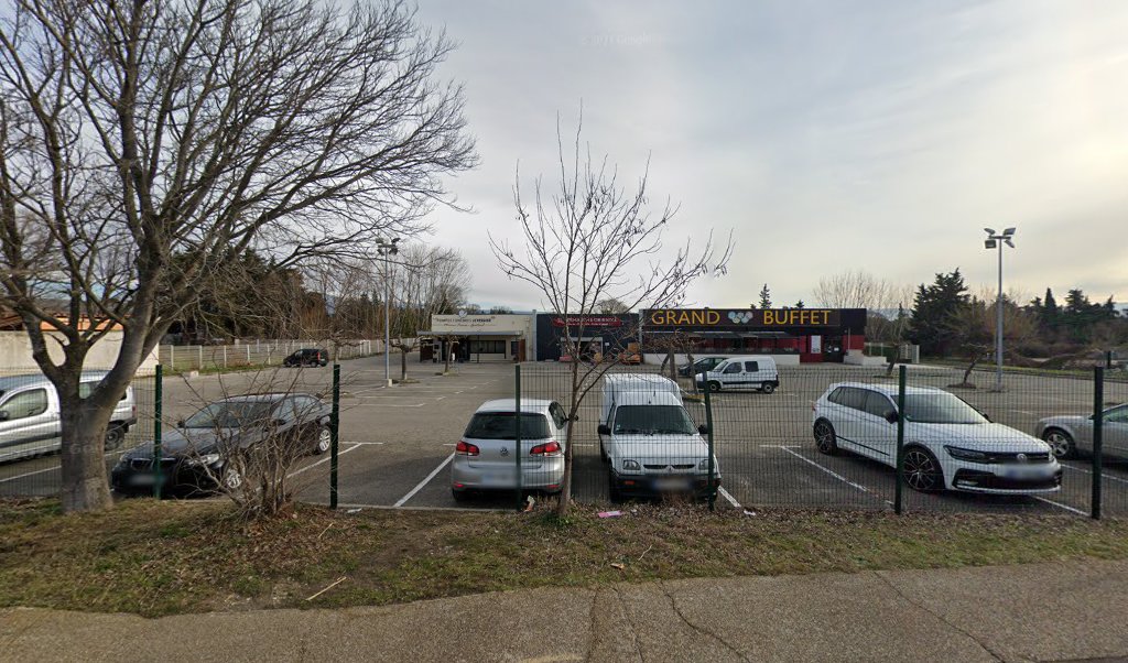 Retrouvez toutes les informations de contacts et horaires d&rsquo;ouverture pour Relais Pickup SUPERMARCHE ORIENTAL situé à Carpentras dans le département Vaucluse (84). Pour effectuer envoyer vos colis (colissimo, chronopost, suivi colis), une gestion bancaire (banque postal, French Bank), votre courrier [&hellip;]