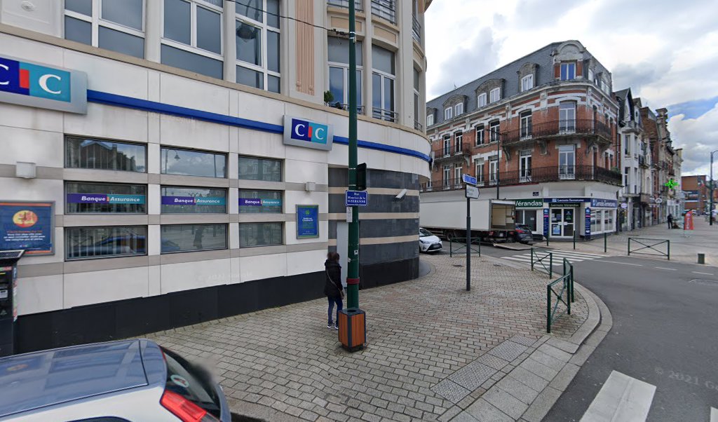 Retrouvez toutes les informations de contacts et horaires d&rsquo;ouverture pour La Poste LENS situé à Lens dans le département Pas-de-Calais (62). Pour effectuer envoyer vos colis (colissimo, chronopost, suivi colis), une gestion bancaire (banque postal, French Bank), votre courrier (suivi [&hellip;]