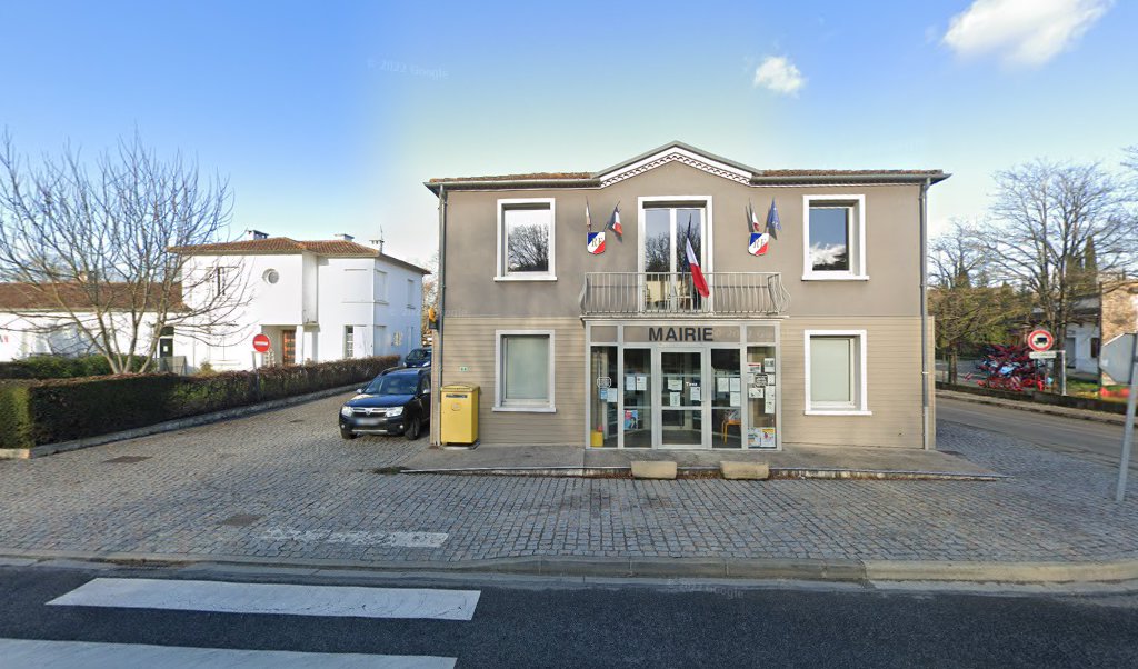 Retrouvez toutes les informations de contacts et horaires d&rsquo;ouverture pour La Poste Agence Communale ST JEAN POUTGE Mairie situé à St jean poutge dans le département Gers (32). Pour effectuer envoyer vos colis (colissimo, chronopost, suivi colis), une gestion bancaire [&hellip;]