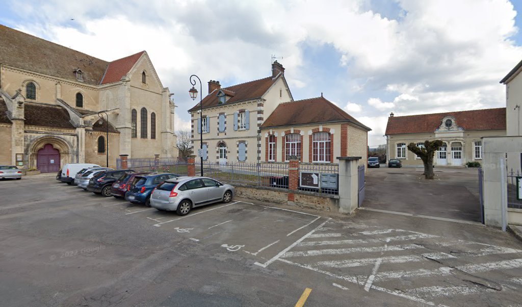 Retrouvez toutes les informations de contacts et horaires d&rsquo;ouverture pour La Poste Agence Communale APPOIGNY MAIRIE situé à Appoigny dans le département Yonne (89). Pour effectuer envoyer vos colis (colissimo, chronopost, suivi colis), une gestion bancaire (banque postal, French Bank), [&hellip;]